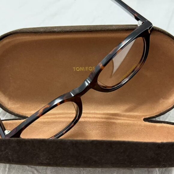Tom Ford Tortoise Round Eyeglasses - Viral Retro Trend main image 4